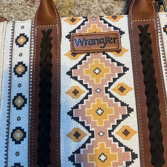 Wrangler purse - Picture 2 of 6